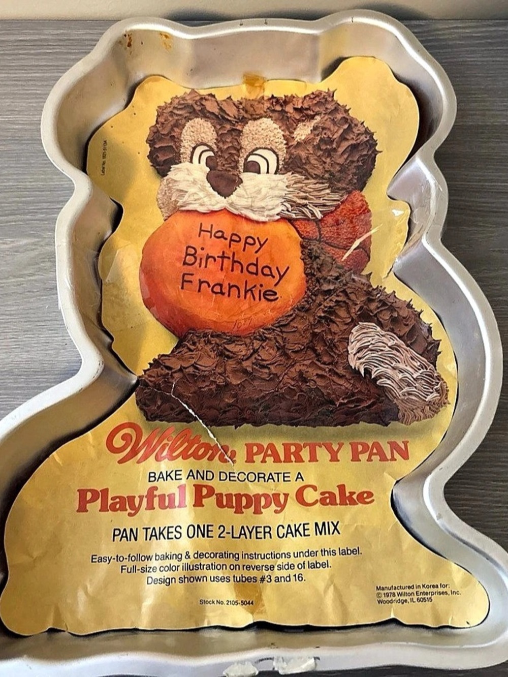 Vintage Wilton Playful Puppy Cake Pan Party Bakeware